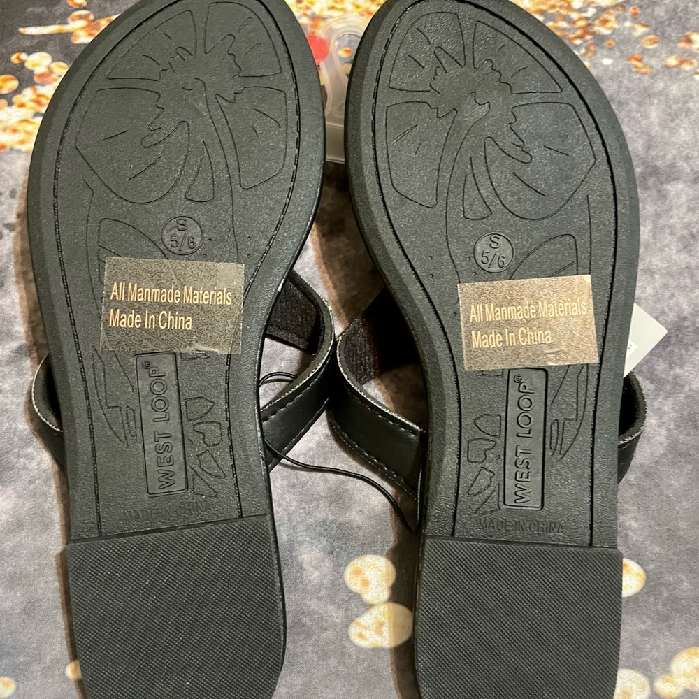 Rhinestone flip flops - Picture 2 of 2